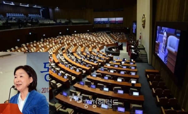 국회본회의장과 국회정치개혁특위원장인 심상정의원[사진=충청헤럴드DB.연합뉴스]