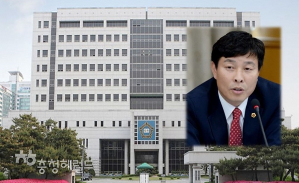 불법 선거자금을 요구한 혐의로 구속 기소된 전문학 전 대전시의원(사진)에게 실형이 선고됐다.