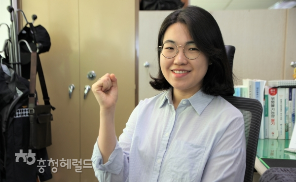 대전 최초 변호사 출신 소방공무원 박자은 소방경.