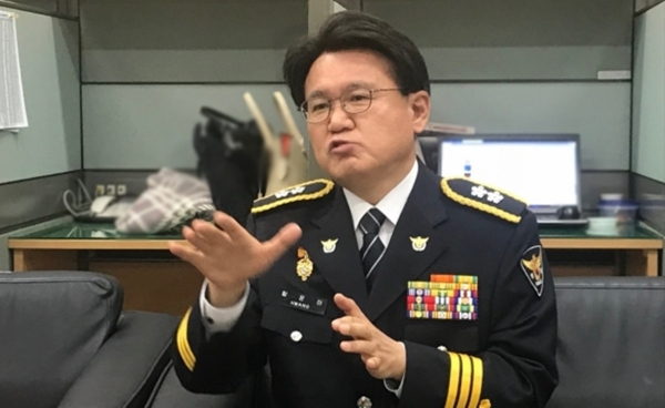 황운하 대전지방경찰청장이 내년 총선 출마를 공식 선언했다.