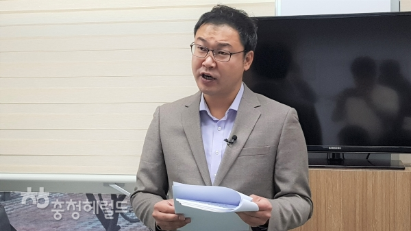 이영수 자유한국당 대전시당 대변인이 16일 기자회견을 열고 내년 총선 출마를 선언했다.