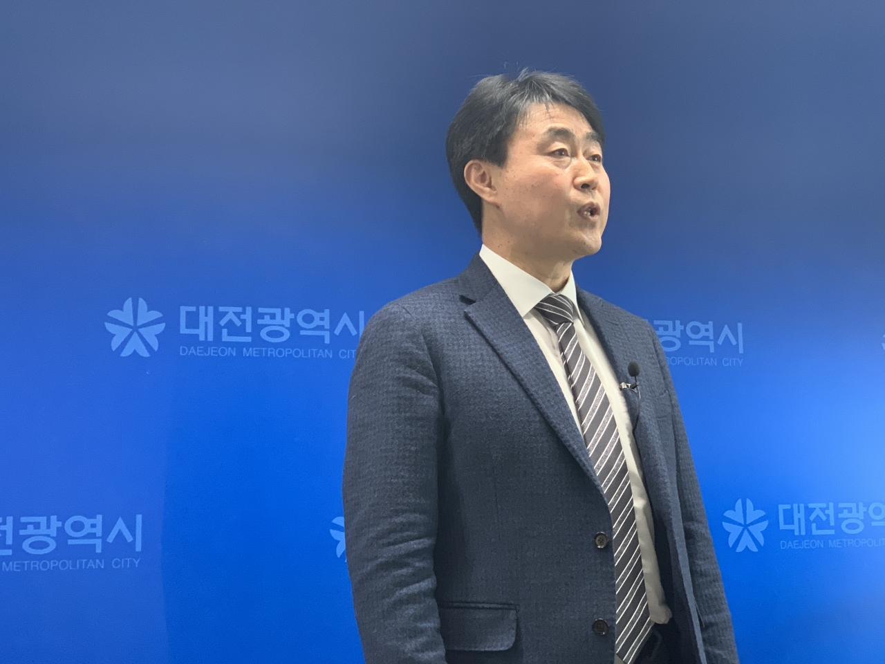 14일 손철웅 환경녹지국장이 대전시청 기자실에서 매봉공원 패소에 항소할 것을 밝혔다.
