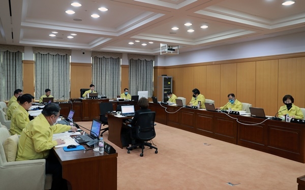 대전시의회는 28일 코로나19 추경에 대한 심의를 마쳤다.
