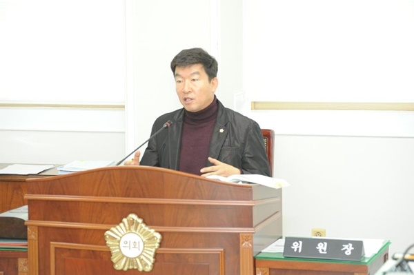 대덕구의회 8대 후반기 의장으로 김태성 의원이 선출됐다.
